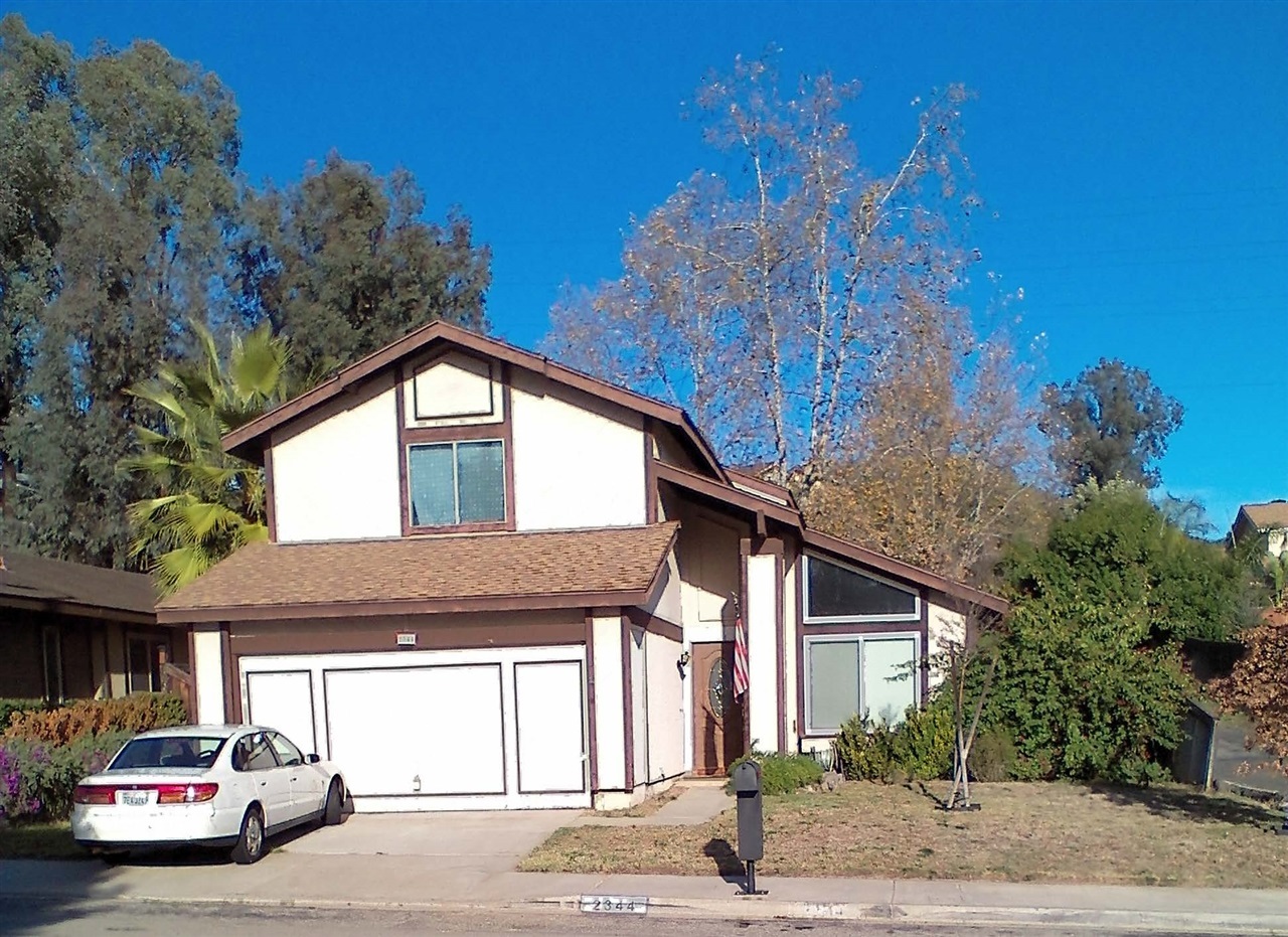 Property Photo:  2344 Amber Ln  CA 92026 