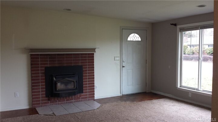 Property Photo:  207 N St SE  WA 98501 
