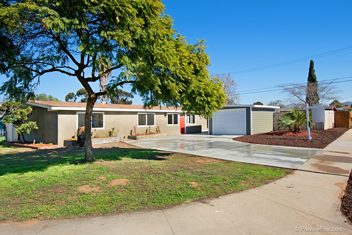 Property Photo:  660 Spokane Way  CA 92020 