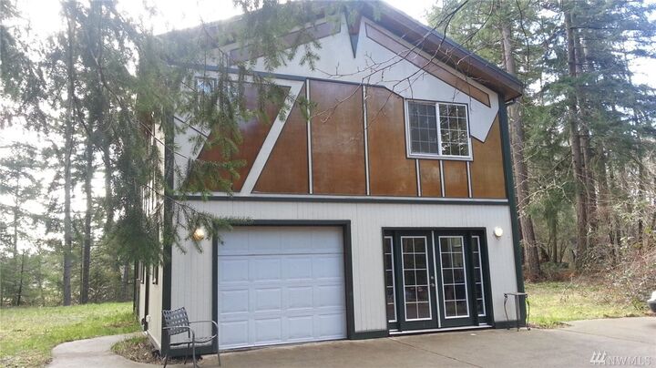 Property Photo:  17300 Briar St SE  WA 98597 