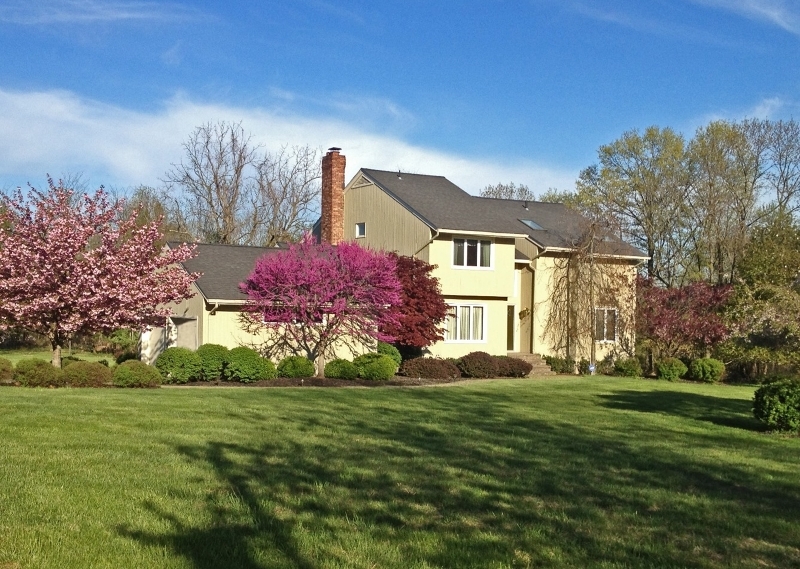 Property Photo:  152 Old Clinton Rd  NJ 08822 