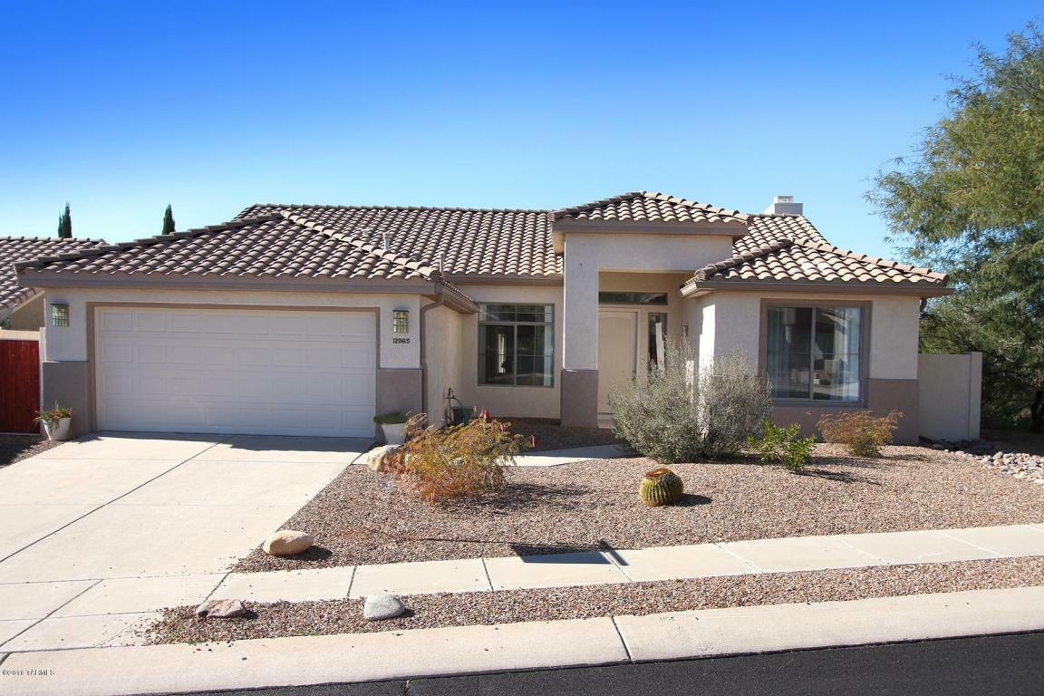 Property Photo: 12965 N Pioneer Way AZ 85755