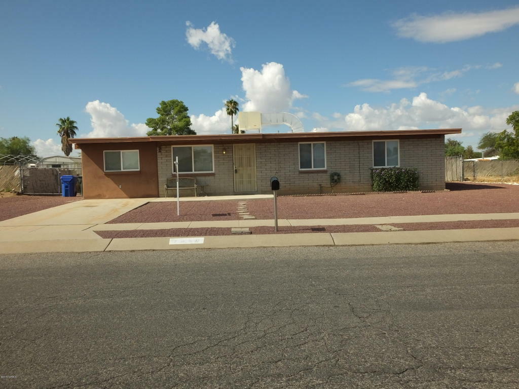 Property Photo:  7550 E Apple Tree Drive  AZ 85730 