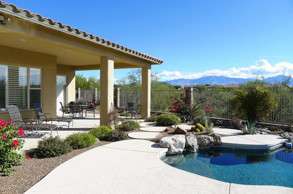 Property Photo:  13010 N Ocotillo Point Place  AZ 85658 