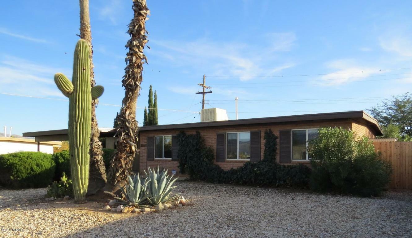 Property Photo:  8564 E 18th  AZ 85710 