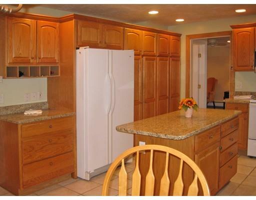 Property Photo: 264 Highland Avenue MA 01453