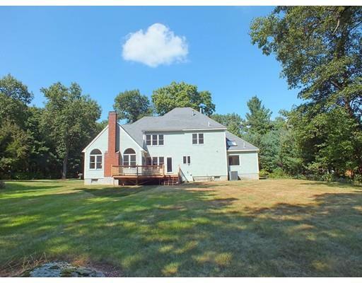 Property Photo: 4 Virginia Ln MA 01824