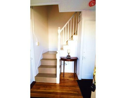 Property Photo:  39 East Broadway 1  MA 01440 