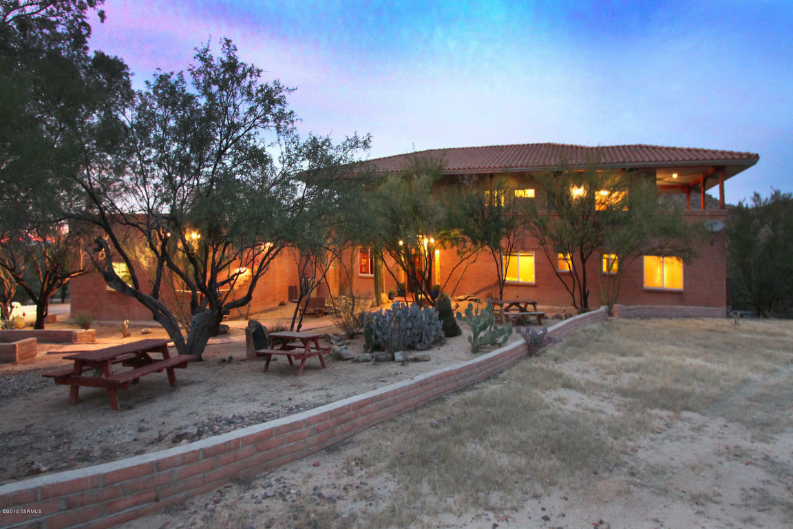 Property Photo: 3341 W Moore Road AZ 85742