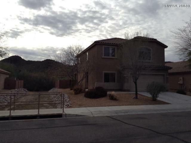 Property Photo:  8861 N Misty Brook Drive  AZ 85743 