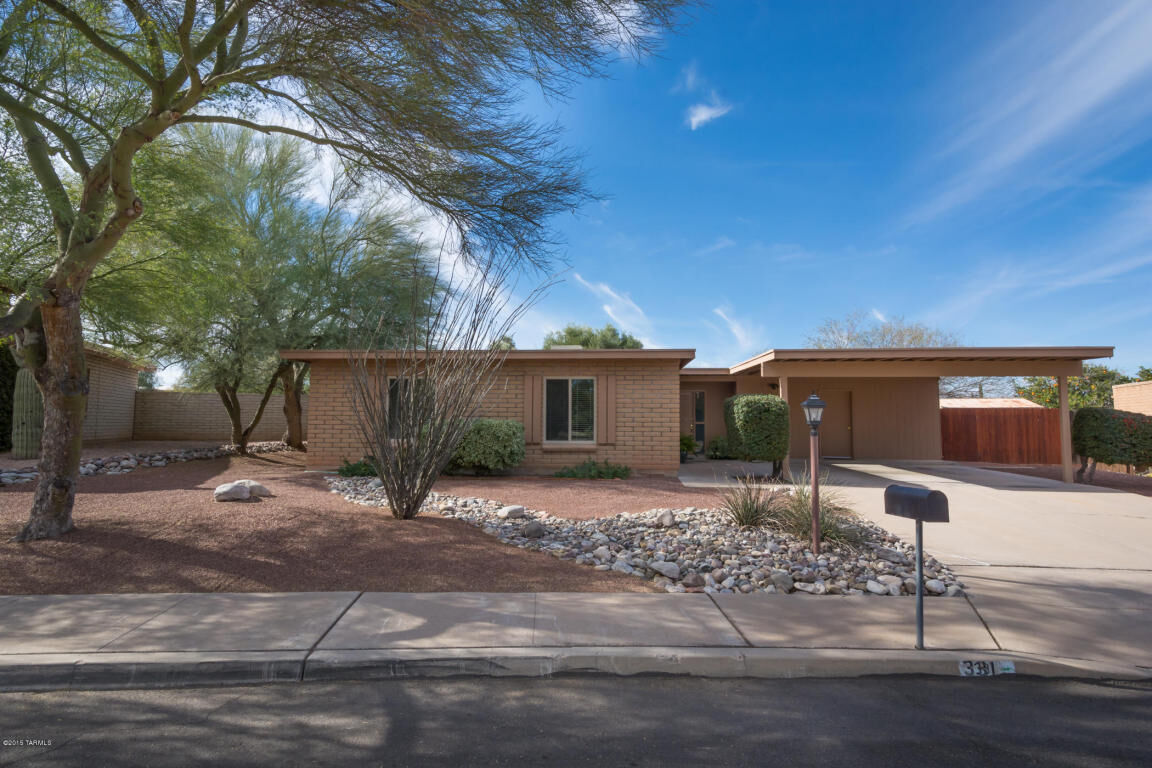 Property Photo:  331 N Loquat Avenue  AZ 85710 