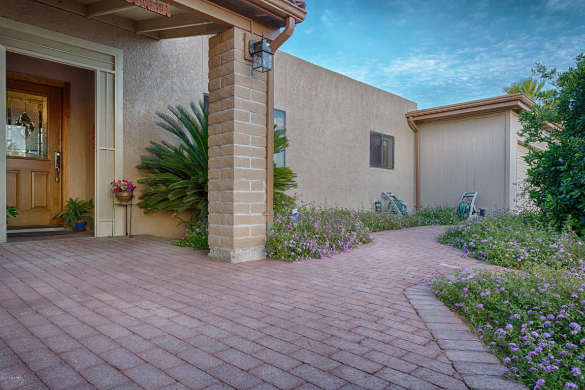 Property Photo: 438 N Schrader Lane AZ 85748
