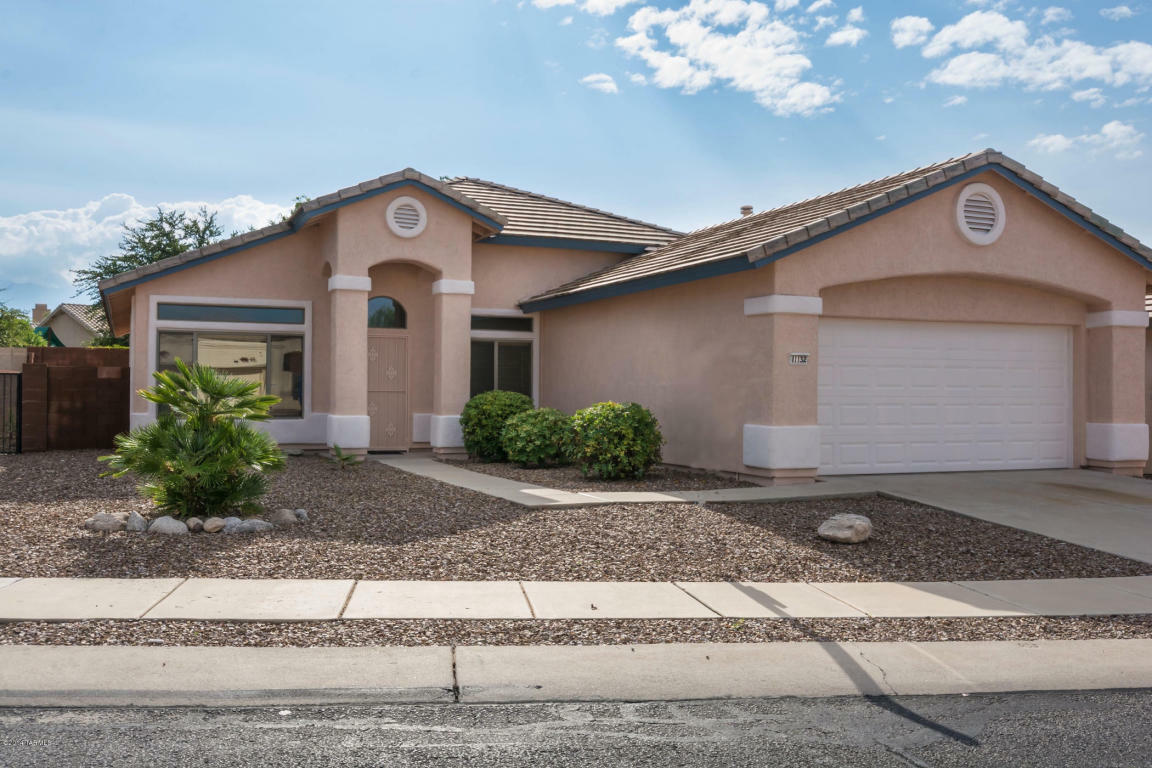 Property Photo: 11132 N Eagle Crest Drive AZ 85737
