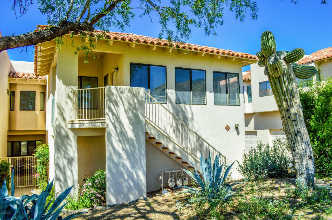 Property Photo: 6281 N Vuelta Tajo AZ 85718