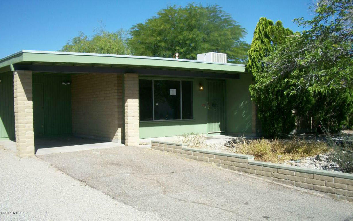 Property Photo:  2520 S Kevin Drive  AZ 85748 