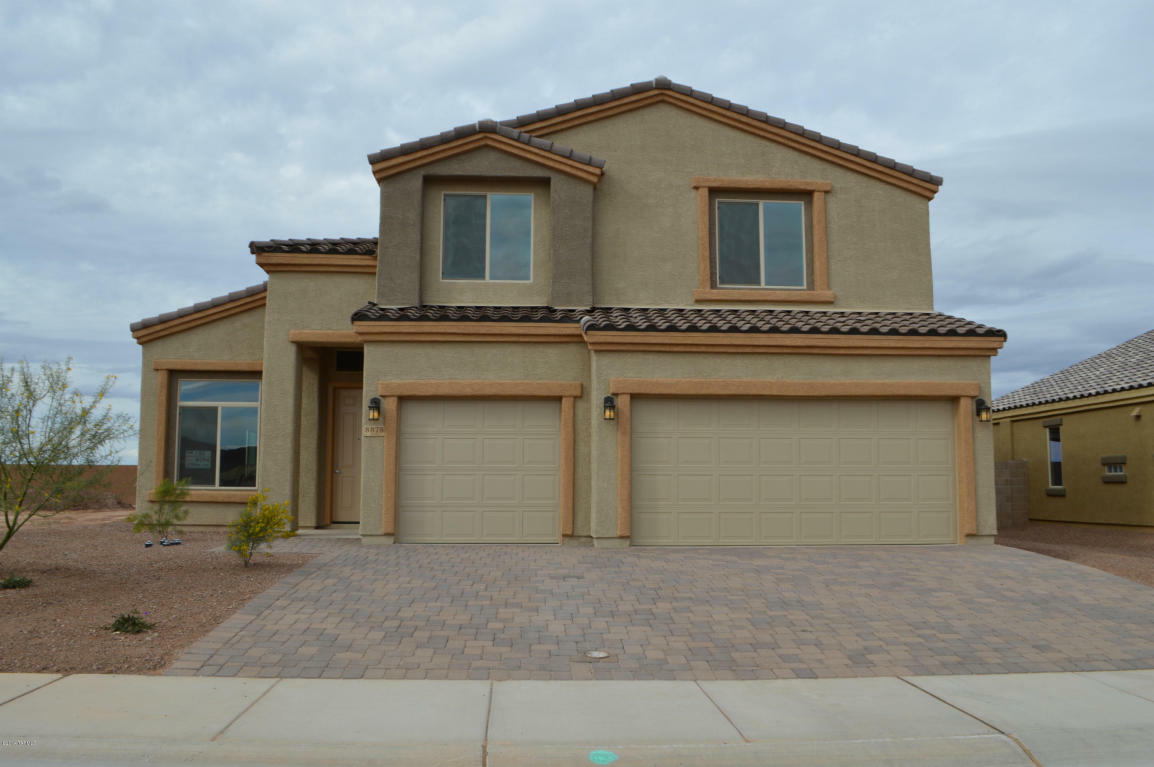 Property Photo: 8878 W Irongate Road AZ 85743