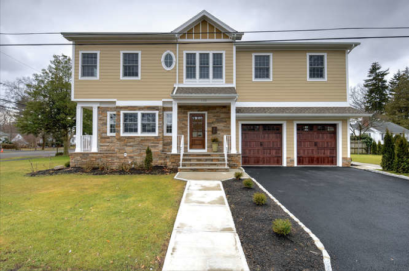 Property Photo:  432 Pine Grove Cir  NJ 07076 