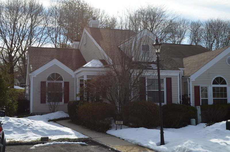 Property Photo:  406 Cardinal Ln  NJ 07921 