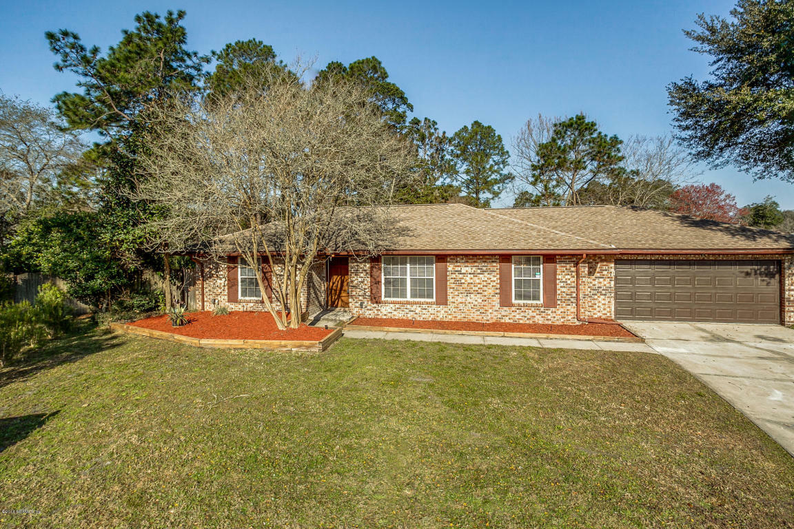 Property Photo:  2602 Sandlewood Court  FL 32065 