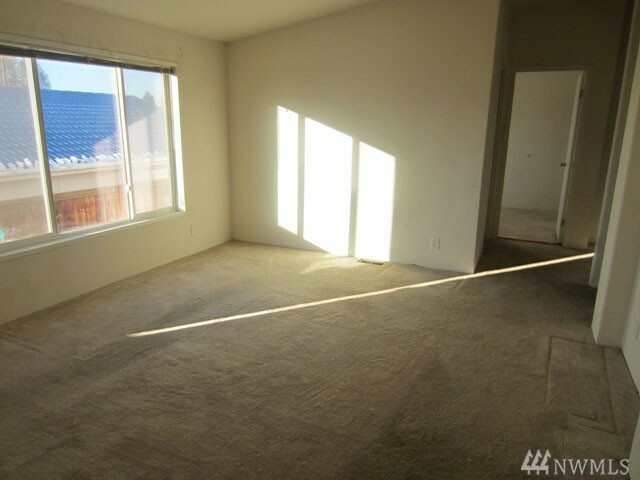 Property Photo:  517 Morning View Cir  WA 98802 