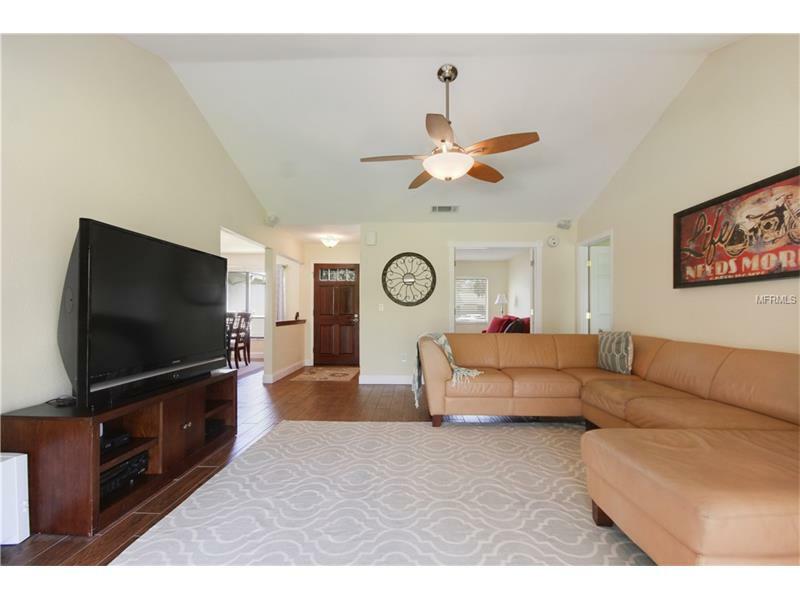 Property Photo: 3426 Cullendale Drive FL 33618
