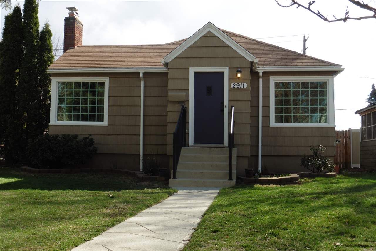 Property Photo: 2911 W Cleveland Ave WA 99205