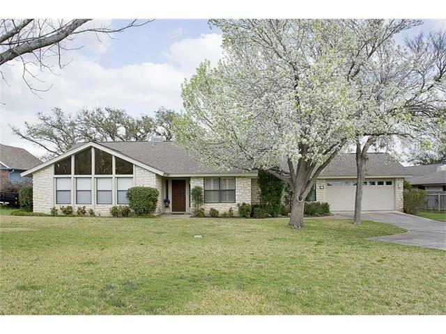 Property Photo:  211 Turtle Bend  TX 78628 