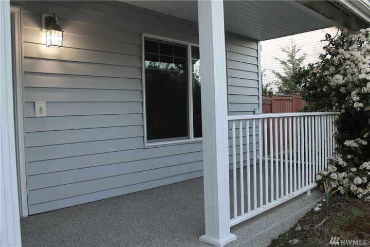 Property Photo:  1310 NW Redwing Dr  WA 98277 