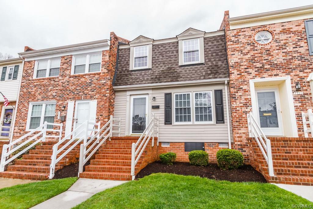 Property Photo:  2207 Foxborough Drive 2207  VA 23238 