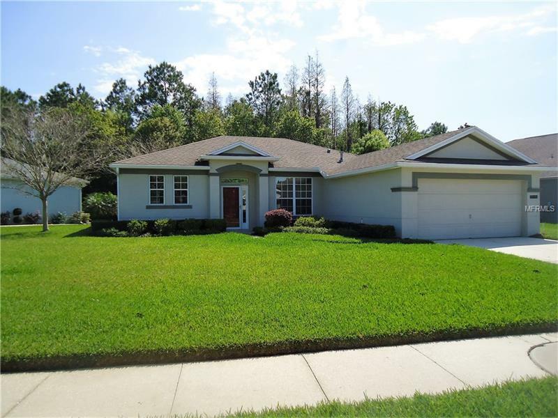 Property Photo:  3144 Bellflower Way  FL 33811 