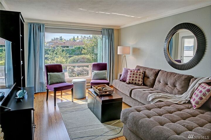Property Photo: 720 Lakeside Ave S 205 WA 98144
