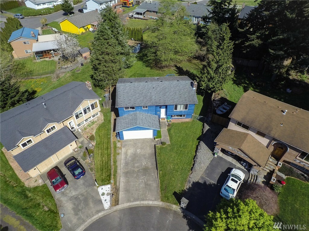Property Photo: 29708 53rd Place S WA 98001
