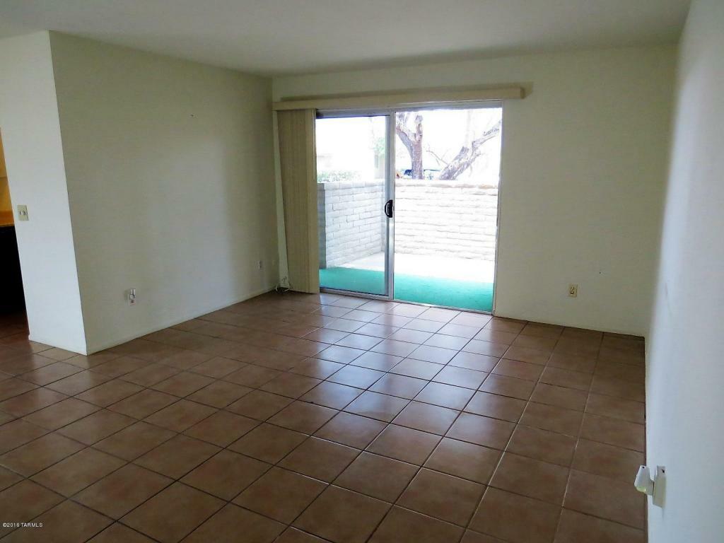 Property Photo:  818 S Langley Avenue 104  AZ 85710 