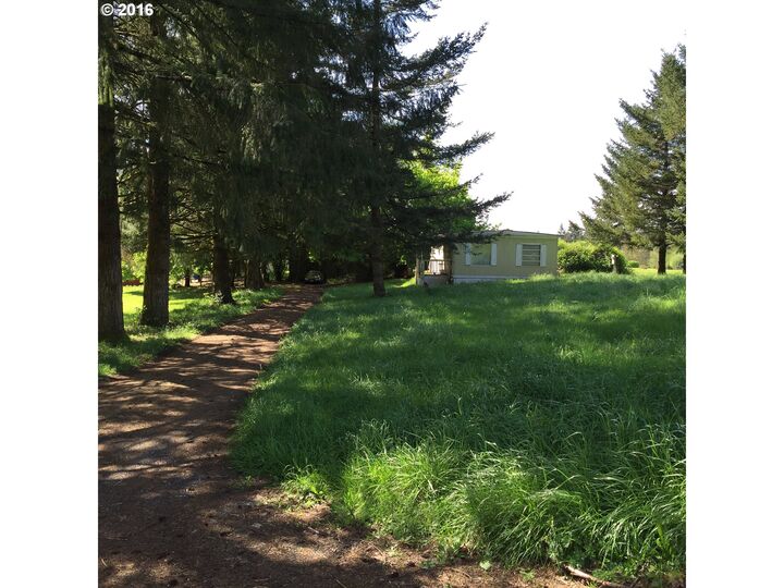 17402 NE 212th Ave  Brush Prairie WA 98606 photo