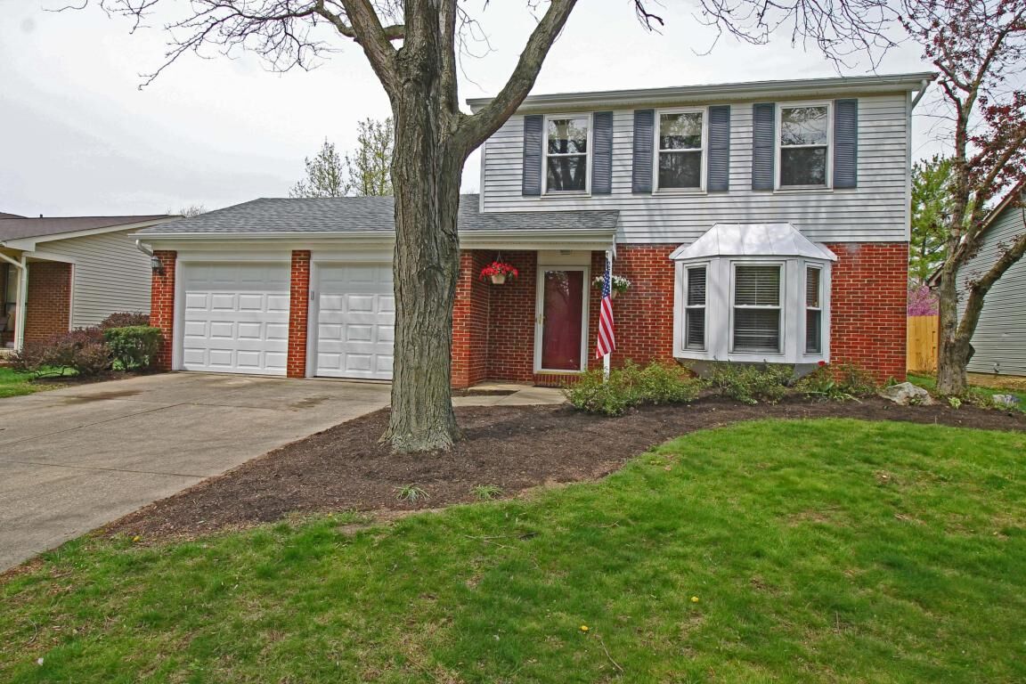Property Photo: 2720 Lynnmore Drive OH 43235