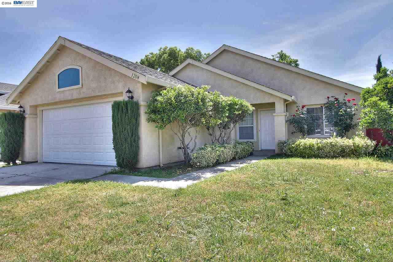 Property Photo:  1208 Almaden Way  CA 95358 