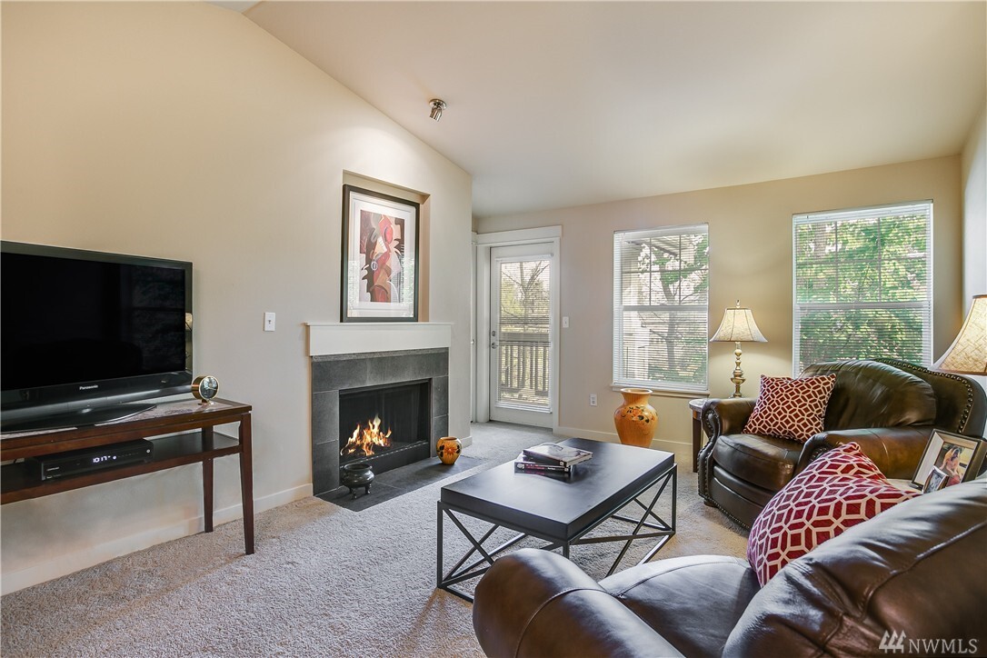 Property Photo:  7711 NE 175th St D302  WA 98028 