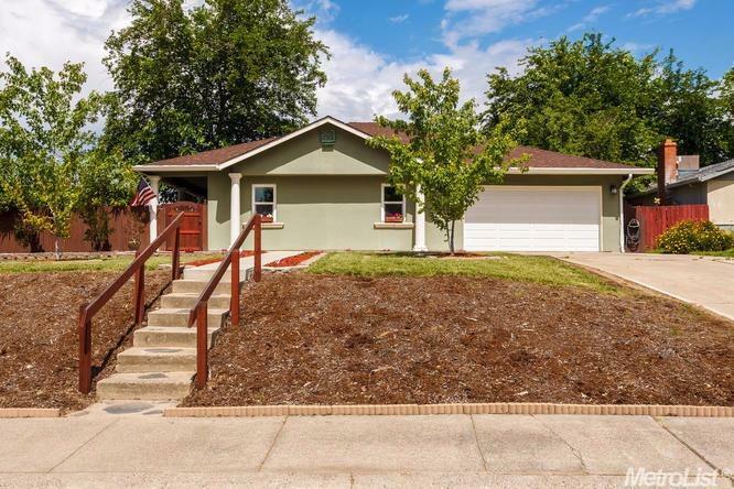 Property Photo: 6613 Dunmore Avenue CA 95621