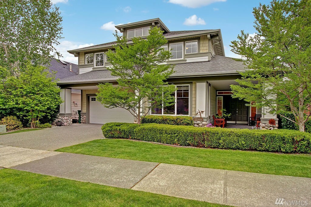 Property Photo:  7218 Curtis Dr SE  WA 98065 