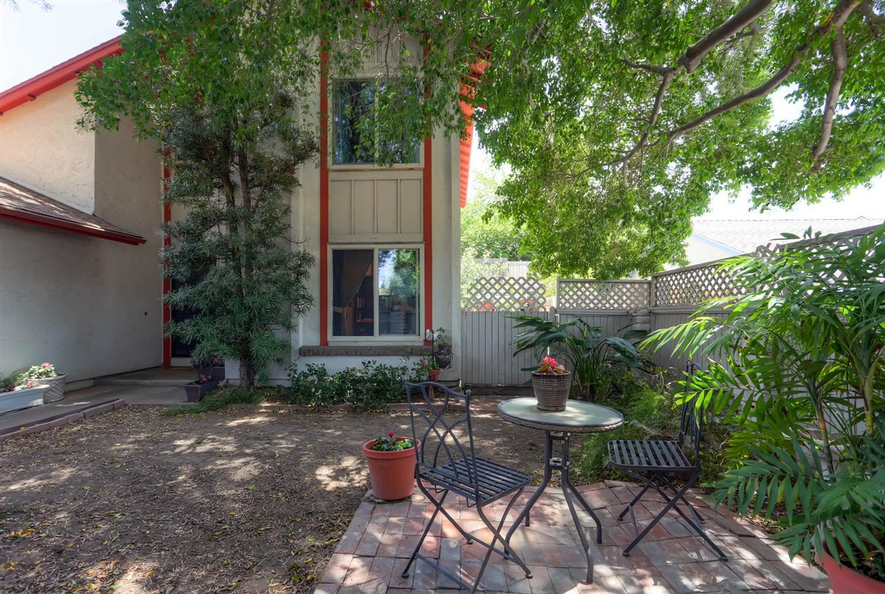 Property Photo:  10869 Buggywhip  CA 91978 