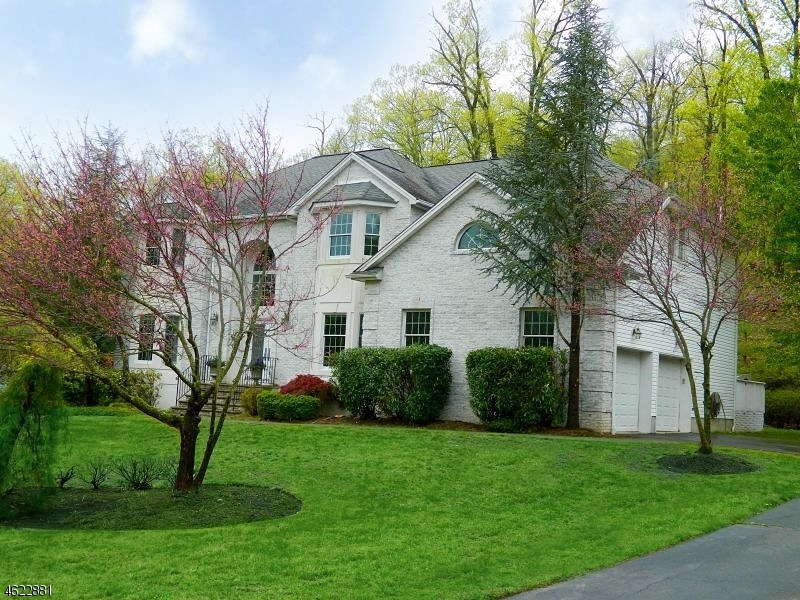 Property Photo:  62 Finch Rd  NJ 07456 