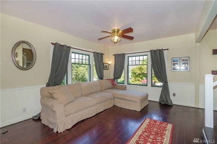 Property Photo:  762 S 59th St  WA 98408 