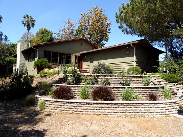 Property Photo:  368 Hidden Lake Lane  CA 92084 