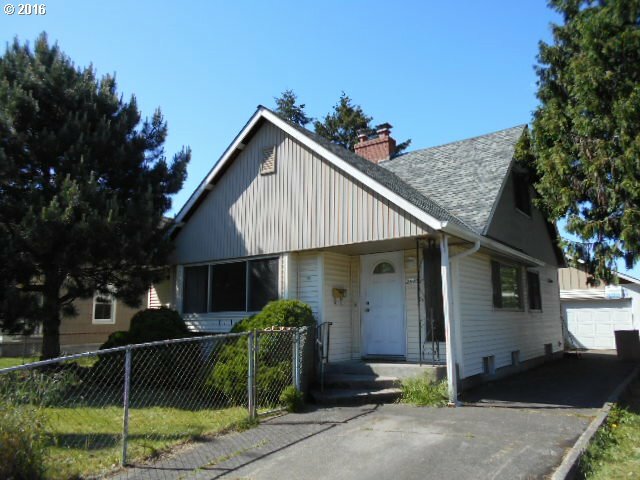 3645 N Farragut St  Portland OR 97217 photo