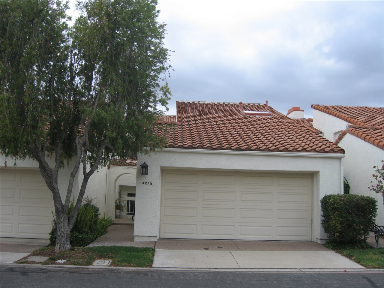 Property Photo:  4868 Tinasa Way  CA 92124 