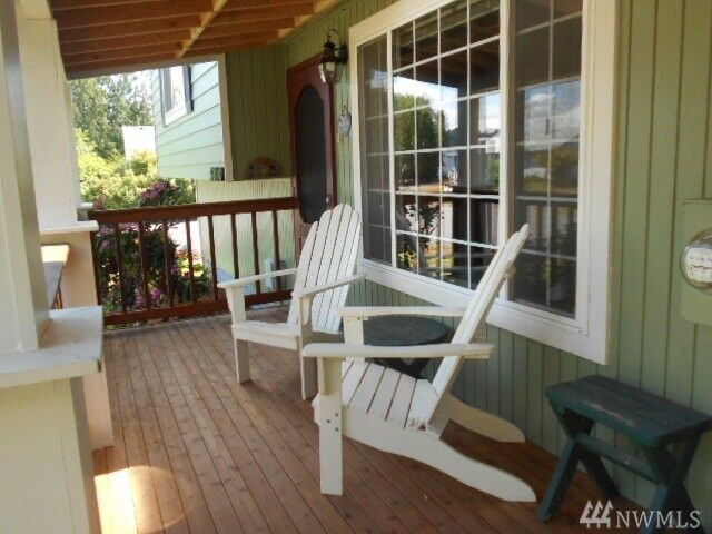Property Photo: 5810 143rd Place NE WA 98271