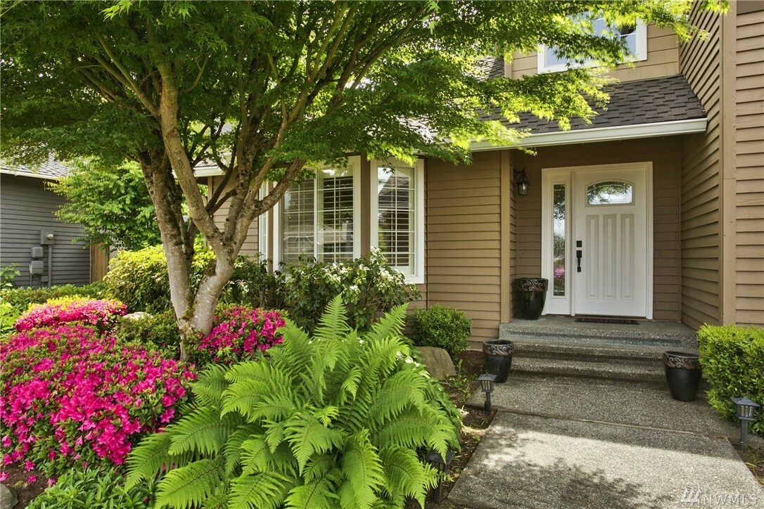 Property Photo: 6408 138th Place SE WA 98296
