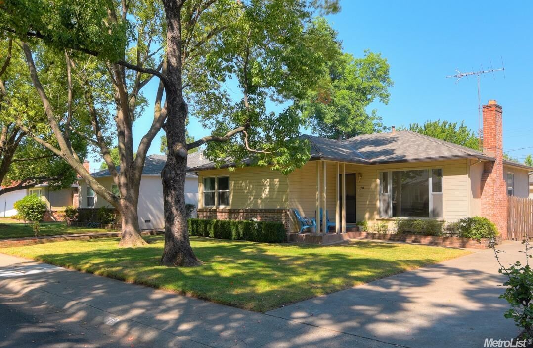 Property Photo: 78 Primrose Way CA 95819