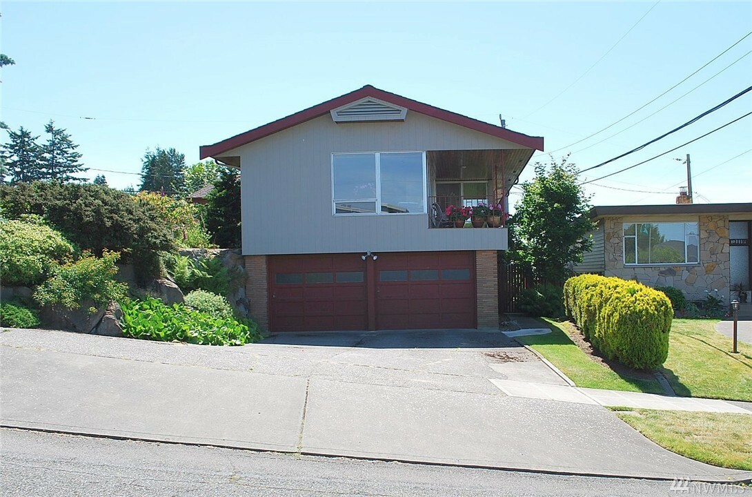 Property Photo:  8763 21st Ave NW  WA 98117 