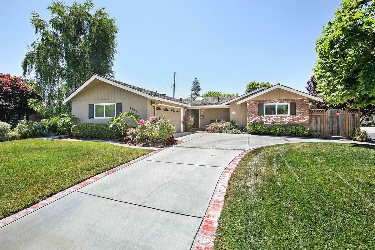 Property Photo: 1430 Patio CA 95008